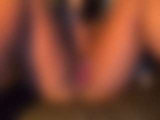 SunniSoles99's Live Sex Cam Show