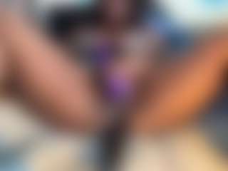 SunniSoles99's Live Sex Cam Show