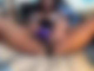 SunniSoles99's Live Sex Cam Show
