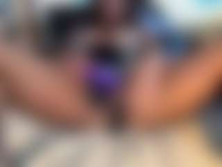 SunniSoles99's Live Sex Cam Show