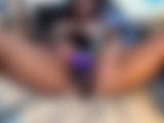 SunniSoles99's Live Sex Cam Show