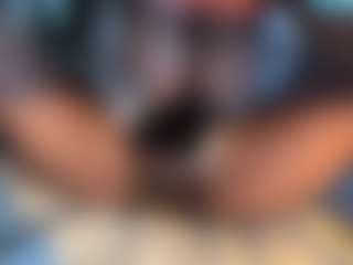 SunniSoles99's Live Sex Cam Show