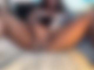 SunniSoles99's Live Sex Cam Show