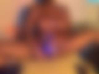 SunniSoles99's Live Sex Cam Show