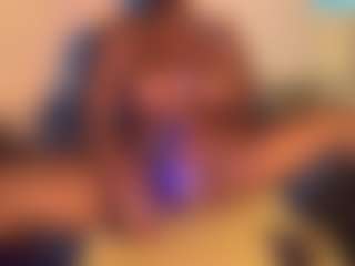 SunniSoles99's Live Sex Cam Show