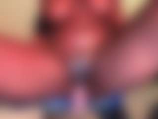 SunniSoles99's Live Sex Cam Show