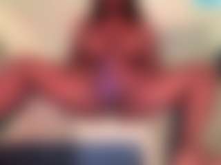 SunniSoles99's Live Sex Cam Show