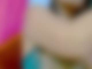 Live cam show with taliana19mateus - Blonde Hair MILF on SpunkLive