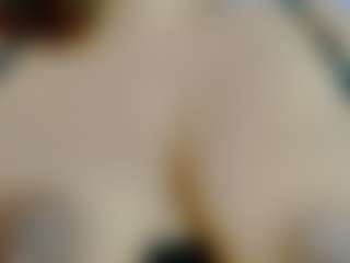 Live cam show with taliana19mateus - Milk on Livezox