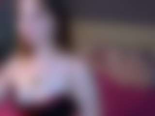 Live cam show with Violeta - Pornstar Ebony on realtime-chat