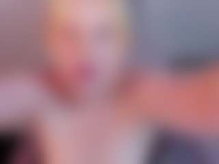 Live cam show with Violeta - Camel Toe on Dolls Live