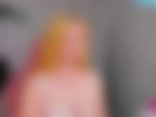 Live cam show with Violeta - Striptease on makecum.org
