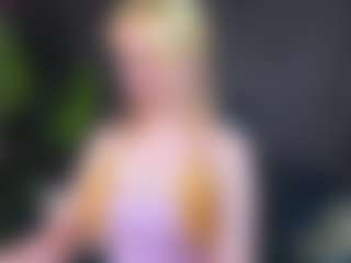 Spettacolo in cam dal vivo con Violeta - Domination su Camsoda