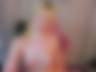 Live cam show with Violeta - Body Massage on StripNow