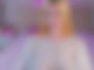 Live cam show with Violeta - Kisses on MyBangCams