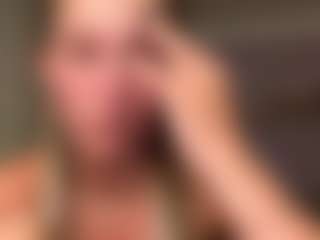 Live cam show with Taya - Role on Mixed Magazine Live