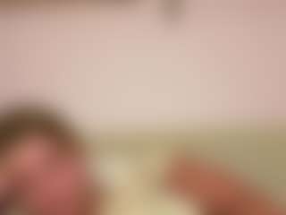 Live cam show with Taya - Work on hotwifechat.live