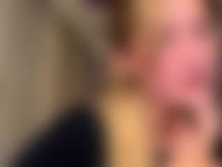 Live cam show with Taya - Living Room on CSO-WL