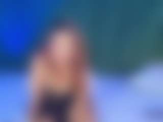 Alana-Petite's Live Sex Cam Show