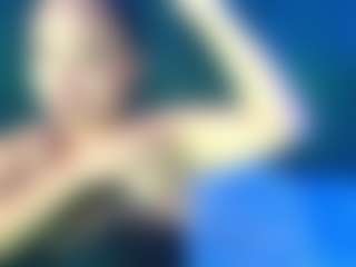 Alana-Petite's Live Sex Cam Show