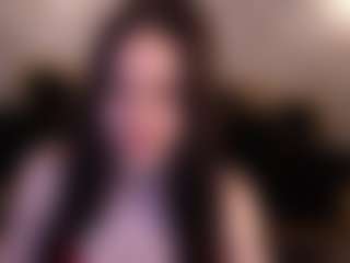 AlesiaDessmond's Live Sex Cam Show