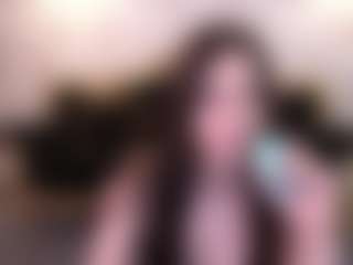 AlesiaDessmond's Live Sex Cam Show