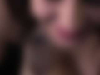 AlesiaDessmond's Live Sex Cam Show
