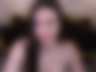 AlesiaDessmond's Live Sex Cam Show