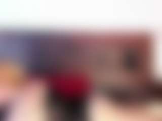 Alinondra-whatson MILF webcam performer live streaming