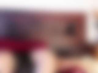 Live cam show with Alinondra-whatson - Tease on Nude Live Now