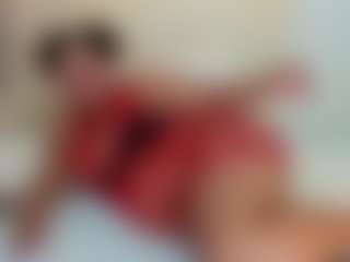 Live cam show with Arika-Brown - Black MILF on CamwithHer