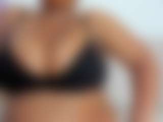 Live cam show with Arika-Brown - MILF on liverealitysex.com