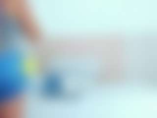 Arika-Brown MILF webcam performer live streaming