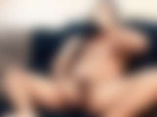 Bearded-Smoker's Live Sex Cam Show