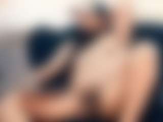 Bearded-Smoker's Live Sex Cam Show