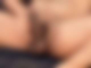 Live cam show with Bearded-Smoker - Cock Rating on crypto-cams
