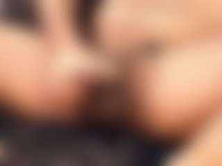Live cam show with Bearded-Smoker - Tease on https://playwithruby.com