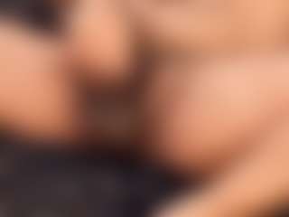 Bearded-Smoker's Live Sex Cam Show