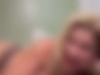 carebear5719's Live Sex Cam Show