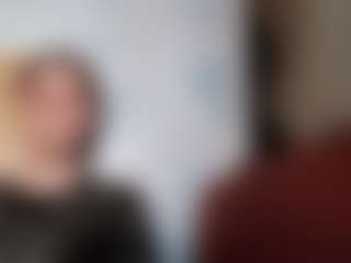 Live cam show with CarlynMullane - Dirty Talk on AdultVida.com