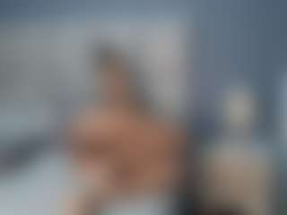 Live cam show with CatalinaLanee - HD on CamwithHer