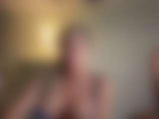 ChrisBimboVixen's Live Sex Cam Show