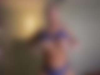 ChrisBimboVixen's Live Sex Cam Show