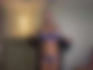 Live cam show with ChrisBimboVixen - Athletic on CSO-WL