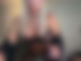 ChrisBimboVixen's Live Sex Cam Show