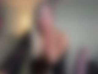 ChrisBimboVixen's Live Sex Cam Show