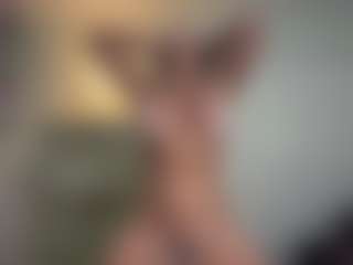 Live cam show with ChrisBimboVixen - White on CSO-WL | united states