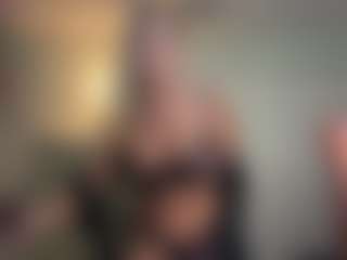 ChrisBimboVixen's Live Sex Cam Show