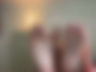 ChrisBimboVixen's Live Sex Cam Show