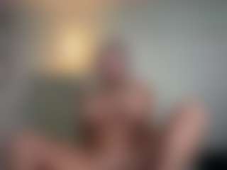 ChrisBimboVixen's Live Sex Cam Show